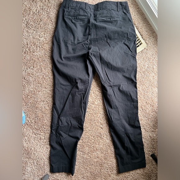 Women’s Gap khakis Size 12 Tall - Picture 2 of 2